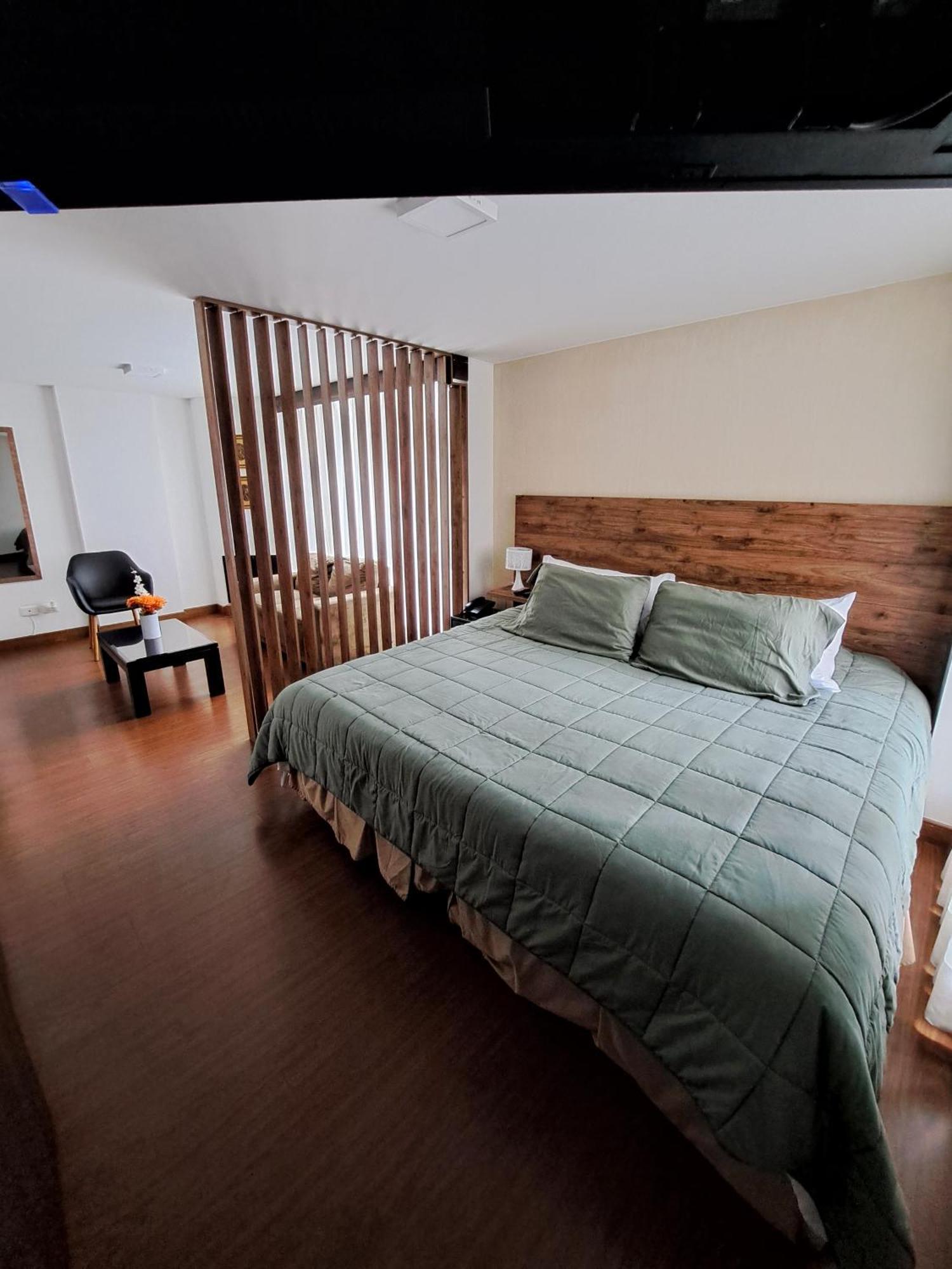 Acogedor Apartasuite Cerca Al Parque De La 93 Bogota Ngoại thất bức ảnh